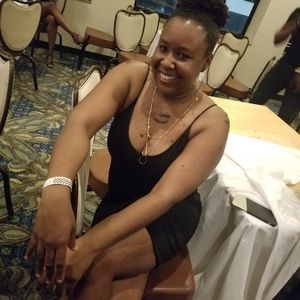 Meet your Posher, Deanne